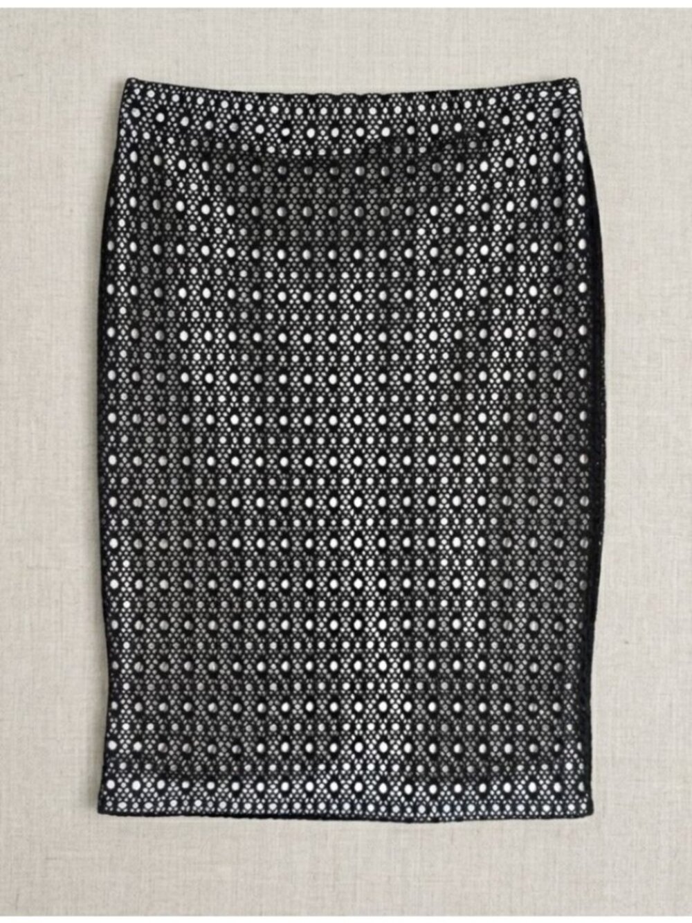 NWT Women's - Vince Camuto Black Crochet Overlay Skirt, Size XS Petite